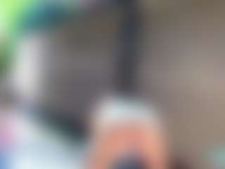 Sandra-Milano's Live Sex Cam Show