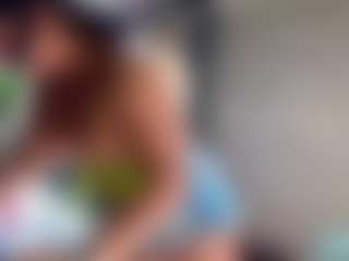 Sandra-Milano's Live Sex Cam Show