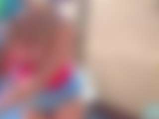 Live cam show with Sandra-Milano - Amateur on TeamSkeetLive