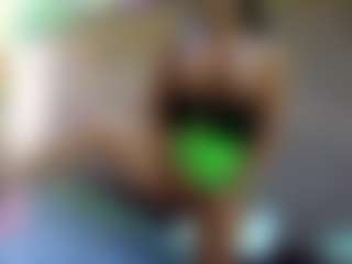 Sandra-Milano's Live Sex Cam Show
