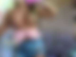 Sandra-Milano's Live Sex Cam Show