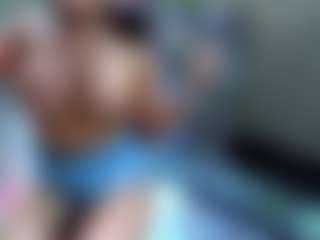 Sandra-Milano's Live Sex Cam Show