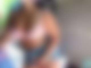 Sandra-Milano's Live Sex Cam Show
