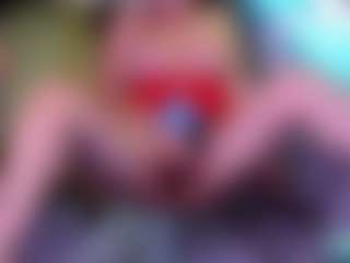 Sandra-Milano's Live Sex Cam Show
