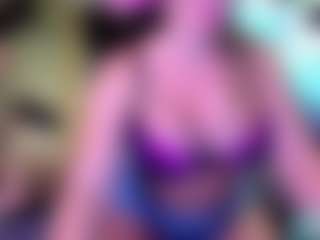 Sandra-Milano's Live Sex Cam Show