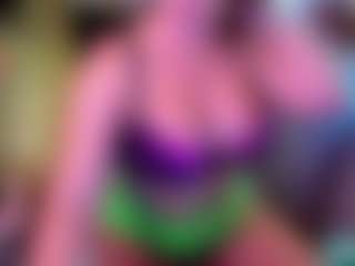 Sandra-Milano's Live Sex Cam Show