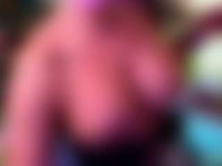 Sandra-Milano's Live Sex Cam Show