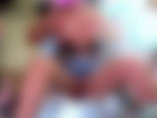 Sandra-Milano's Live Sex Cam Show