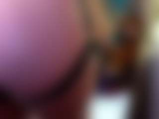 Sandra-Milano's Live Sex Cam Show