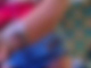 Sandra-Milano's Live Sex Cam Show