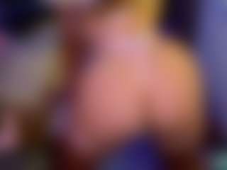 Sandra-Milano's Live Sex Cam Show