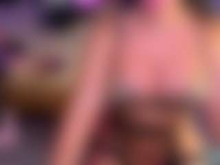 Sandra-Milano's Live Sex Cam Show