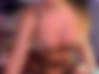 Sandra-Milano's Live Sex Cam Show