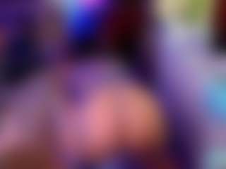 Live cam show with Sandra-Milano - Drinking on infinitiblacc.com