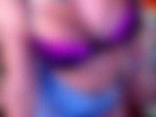 Sandra-Milano's Live Sex Cam Show