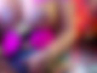 Sandra-Milano's Live Sex Cam Show