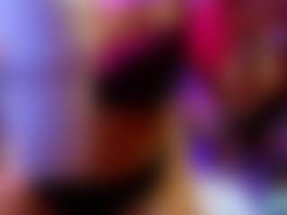 Sandra-Milano's Live Sex Cam Show