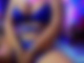 Sandra-Milano's Live Sex Cam Show