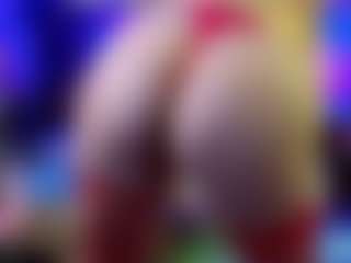 Sandra-Milano's Live Sex Cam Show