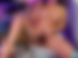 Sandra-Milano's Live Sex Cam Show