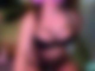 Sandra-Milano's Live Sex Cam Show