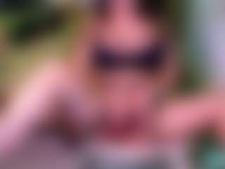 Sandra-Milano's Live Sex Cam Show