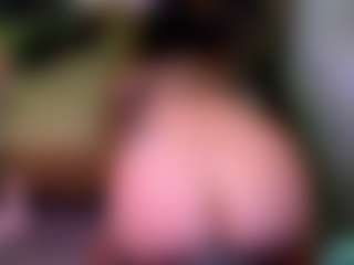 Sandra-Milano's Live Sex Cam Show