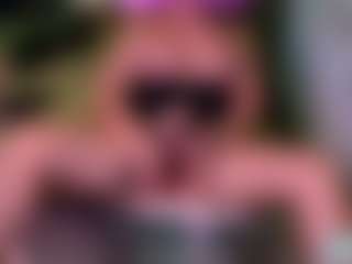 Sandra-Milano's Live Sex Cam Show