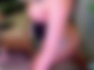 Sandra-Milano's Live Sex Cam Show
