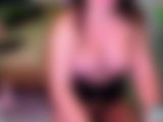 Sandra-Milano's Live Sex Cam Show