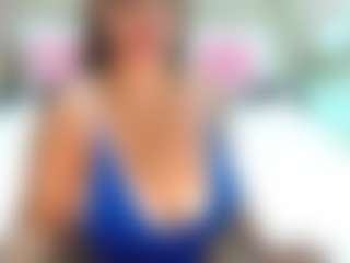 Live cam show with donnadore - Black Lush on Camsoda