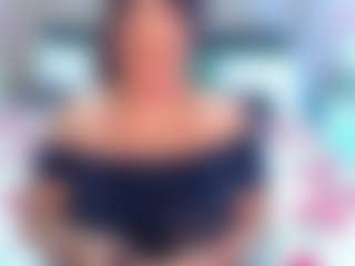 Live cam show with donnadore - Living Room on liverealitysex.com
