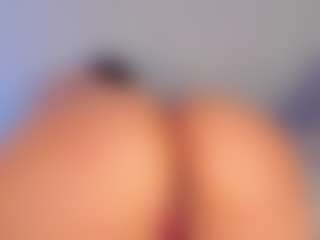 Live cam show with natashaharpper - Chubby on TeamSkeetLive