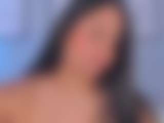 Live cam show with natashaharpper - Colombia on CamClone