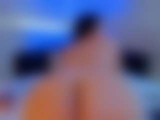 carozapata's Live Sex Cam Show