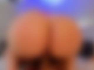 carozapata's Live Sex Cam Show