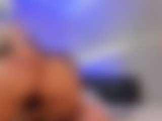 carozapata's Live Sex Cam Show
