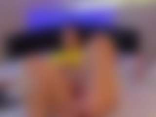 carozapata's Live Sex Cam Show