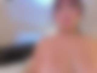 Live cam show with carozapata - Tease Teen (18+) on AdultVida.com