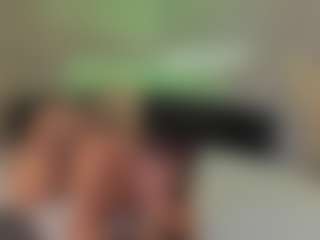 carozapata's Live Sex Cam Show