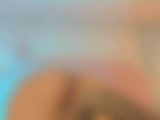 Live cam show with carozapata - Curvy Teen (18+) on Camsoda