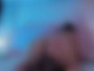 carozapata's Live Sex Cam Show