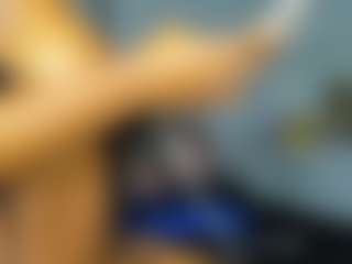 Live cam show with nikizum - Shaved Pussy on sexytreat.net