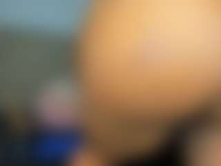 nikizum's Live Sex Cam Show