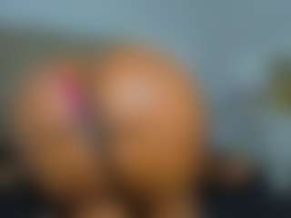 nikizum's Live Sex Cam Show