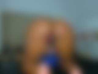 nikizum's Live Sex Cam Show