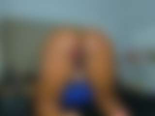 nikizum's Live Sex Cam Show