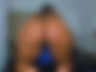 nikizum's Live Sex Cam Show