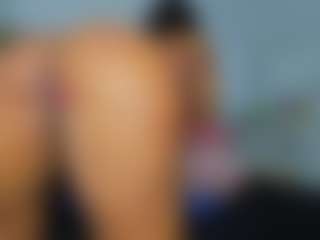 Live cam show with nikizum - Bedroom Ebony on Camsoda