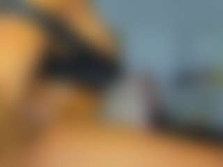 Live cam show with nikizum - Anal on Gym Cam Girls